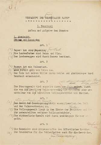 Verfassungsentwurf des Vorbereitenden Verfassungsausschusses mit handschriftlichen Anmerkungen, 1946
